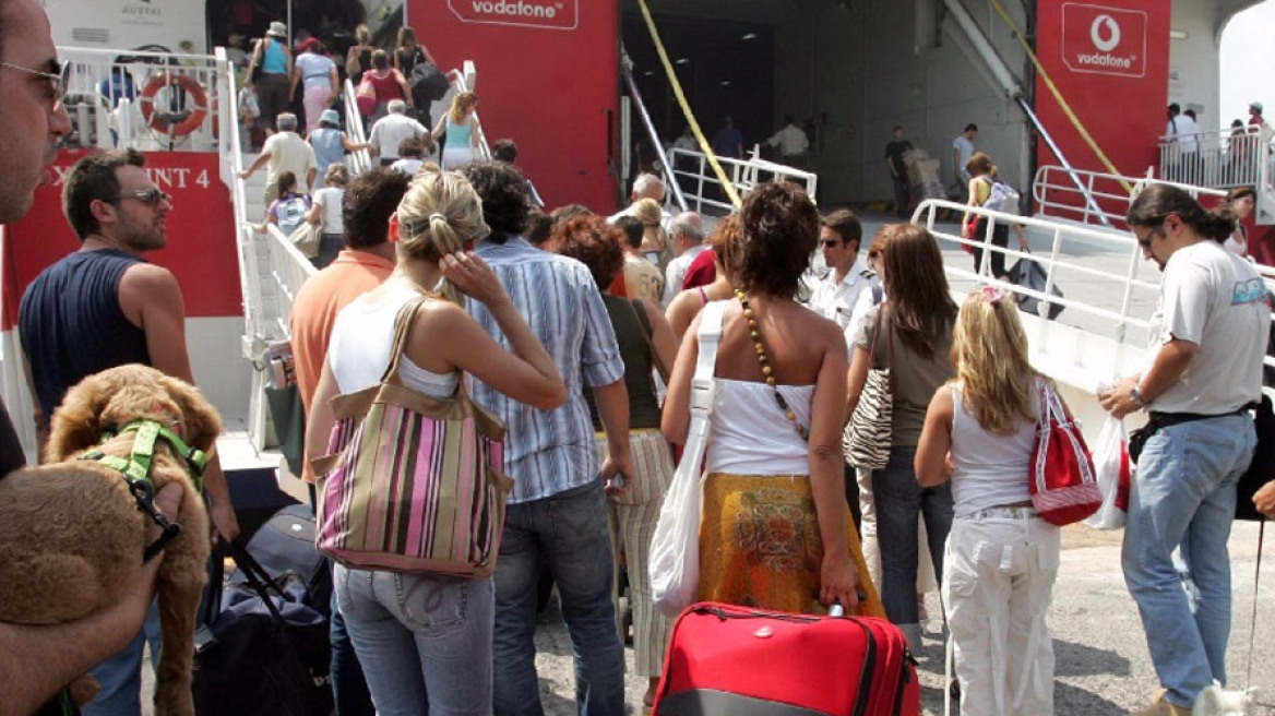 Κορυφώνεται η έξοδος του Δεκαπενταύγουστου