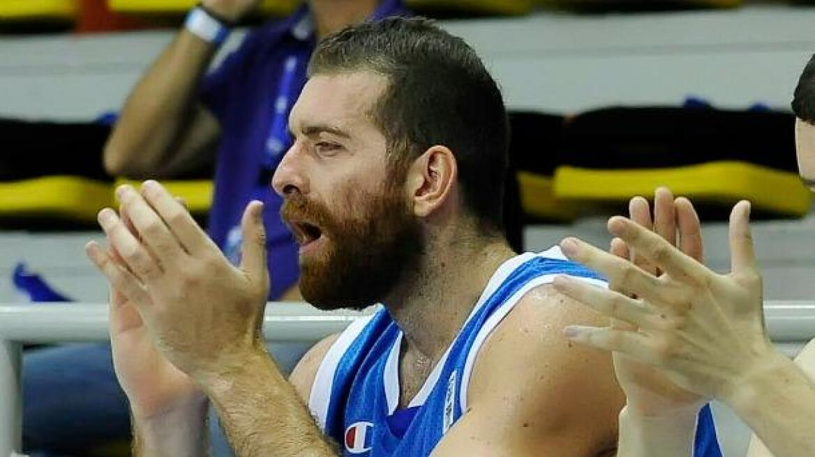 Κάταγμα στη μύτη ο Καϊμακόγλου