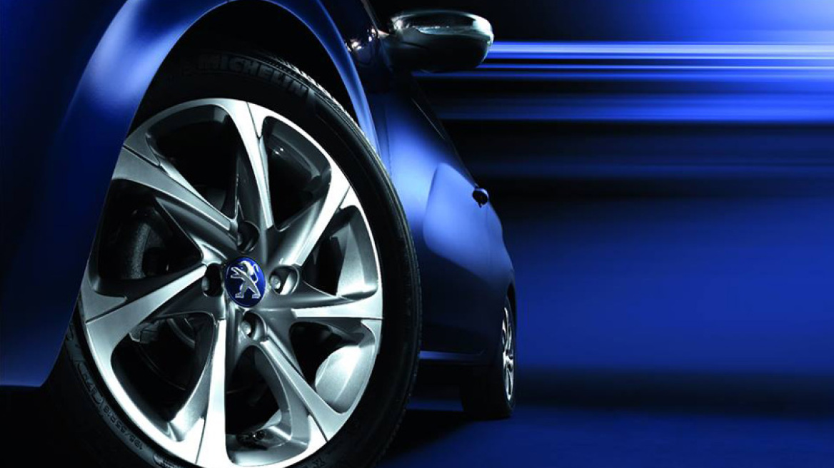 Έτοιμο το υβριδικό Peugeot 208 