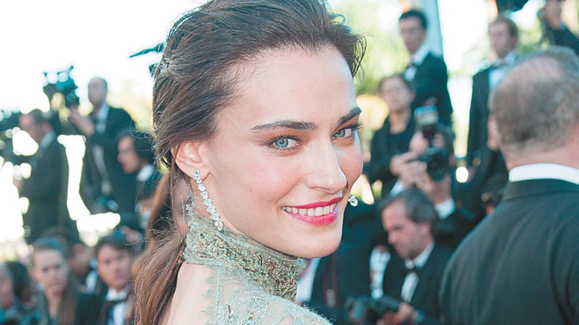 Σααντέτ Ακσόι: Η Τουρκάλα καλλονή έχει και ελληνικό αίμα...