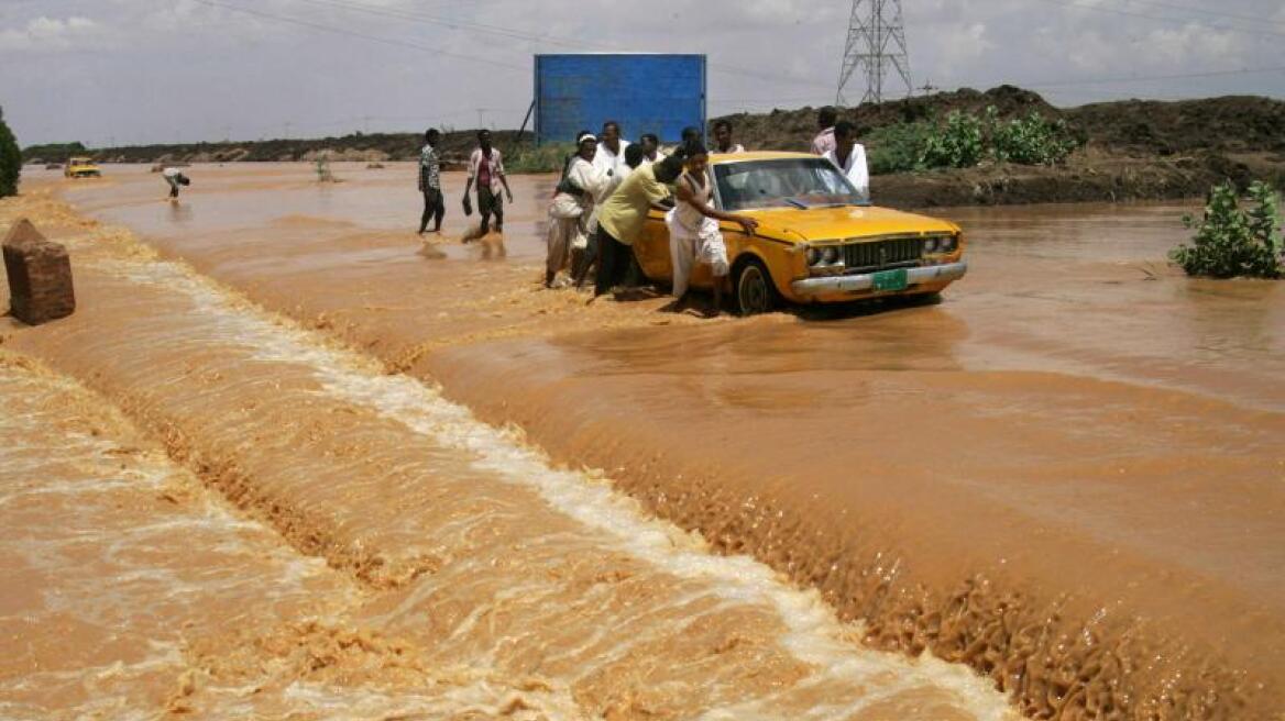 Στους 150.000 οι πληγέντες από τις πλημμύρες στο Σουδάν 
