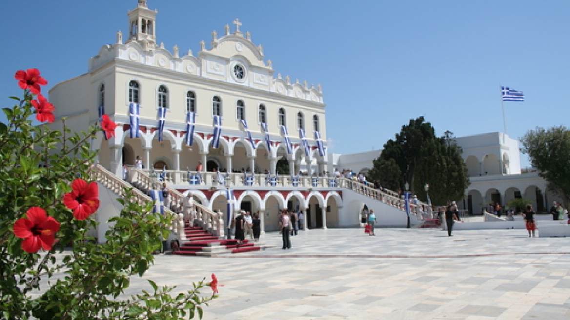Ο Δεκαπενταύγουστος στις Παναγίες σε κάθε γωνιά της Ελλάδας