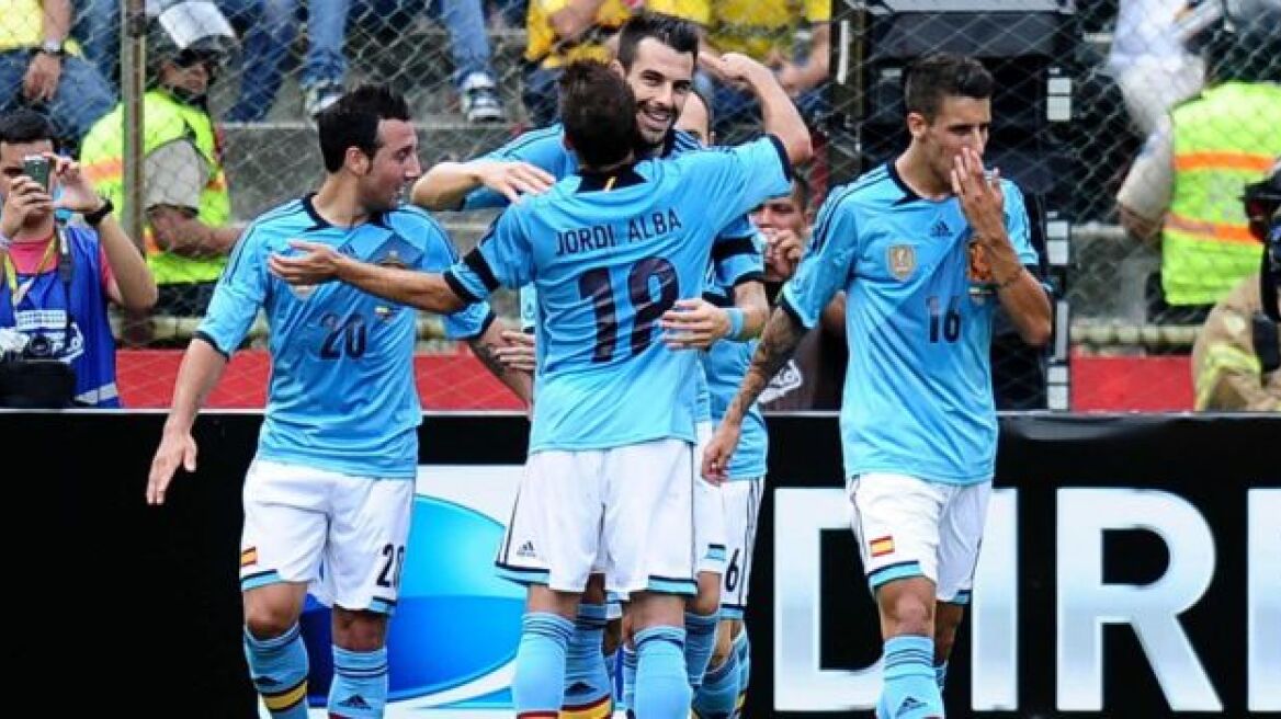 Βίντεο: Ακόμη και με πολλούς νέους η Ισπανία νίκησε με 2-0 το Εκουαδόρ