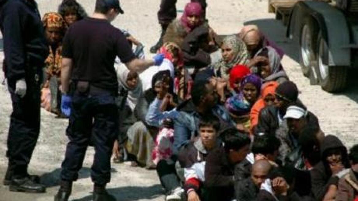 Αλλοδαποί επιτέθηκαν κατά λιμενικών στη Σάμο