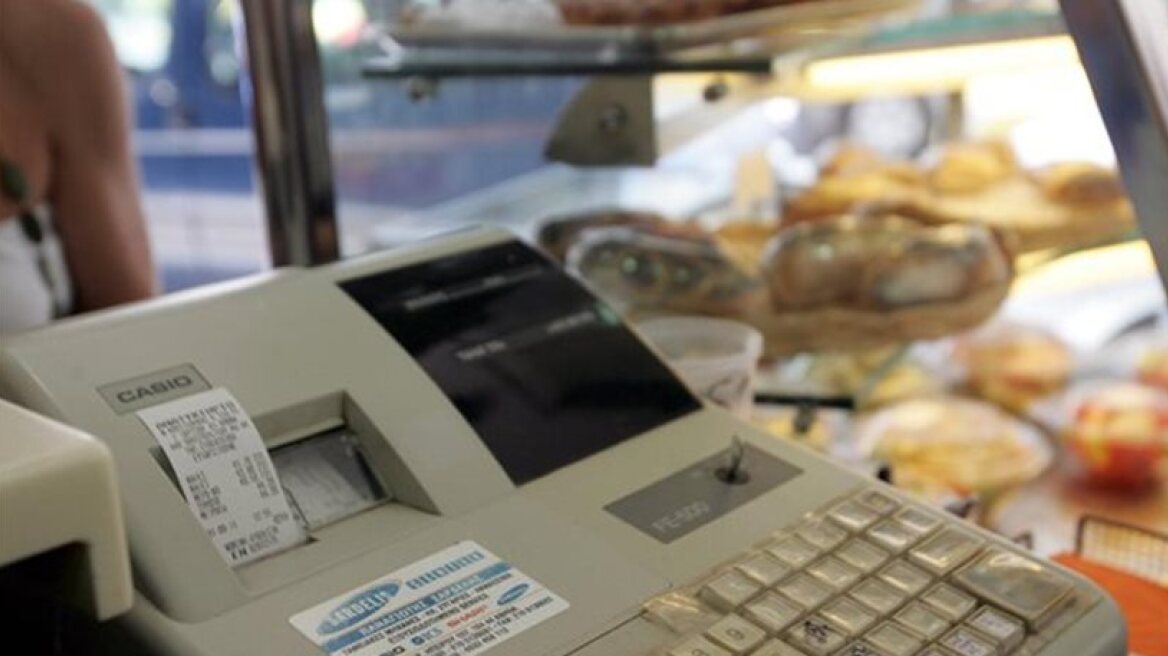 ΦΠΑ: Μόλις το 15% των επιχειρήσεων προσάρμοσε τις τιμές προς τα κάτω