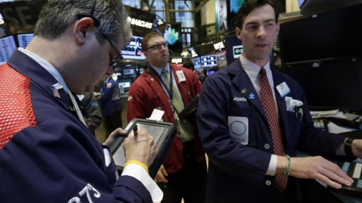 Σε χαμηλό δύο μηνών η Wall Street 