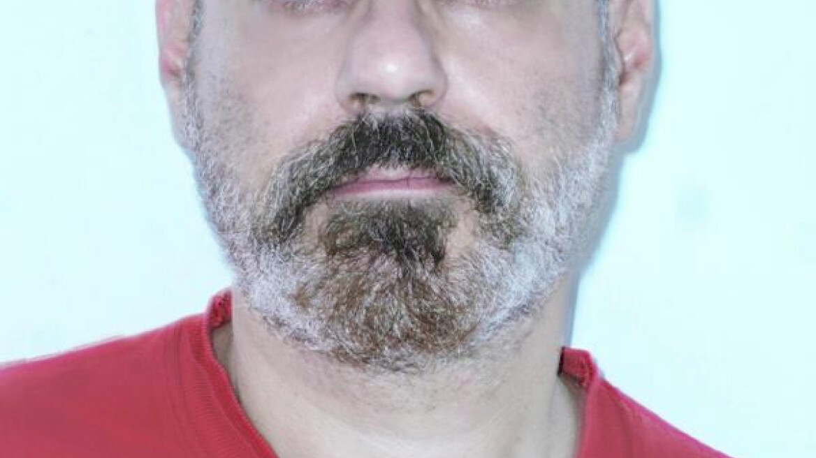 Τι απαντά ο Παναγιώτης Χατζηστεφάνου στη Λένα Διβάνη