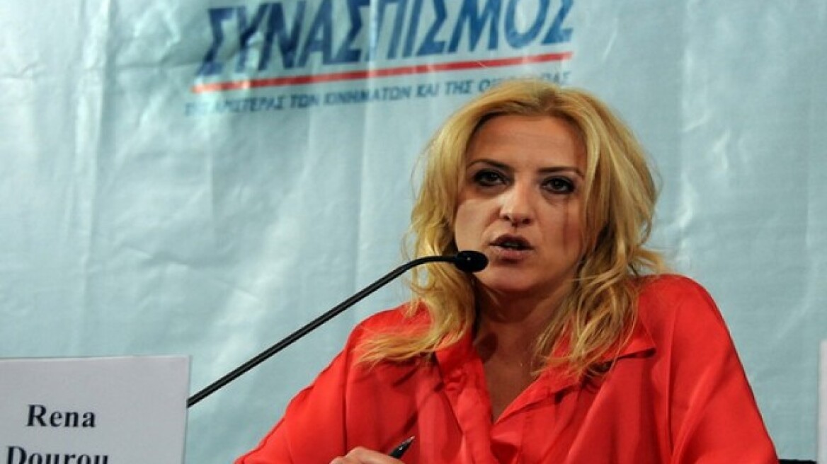 Δούρου: Ζητήθηκαν από την κυβέρνηση «διευκολύνσεις» για τη Συρία;