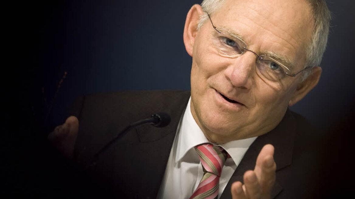 Επίτιμος δημότης Μακρακώμης ο Σόιμπλε!