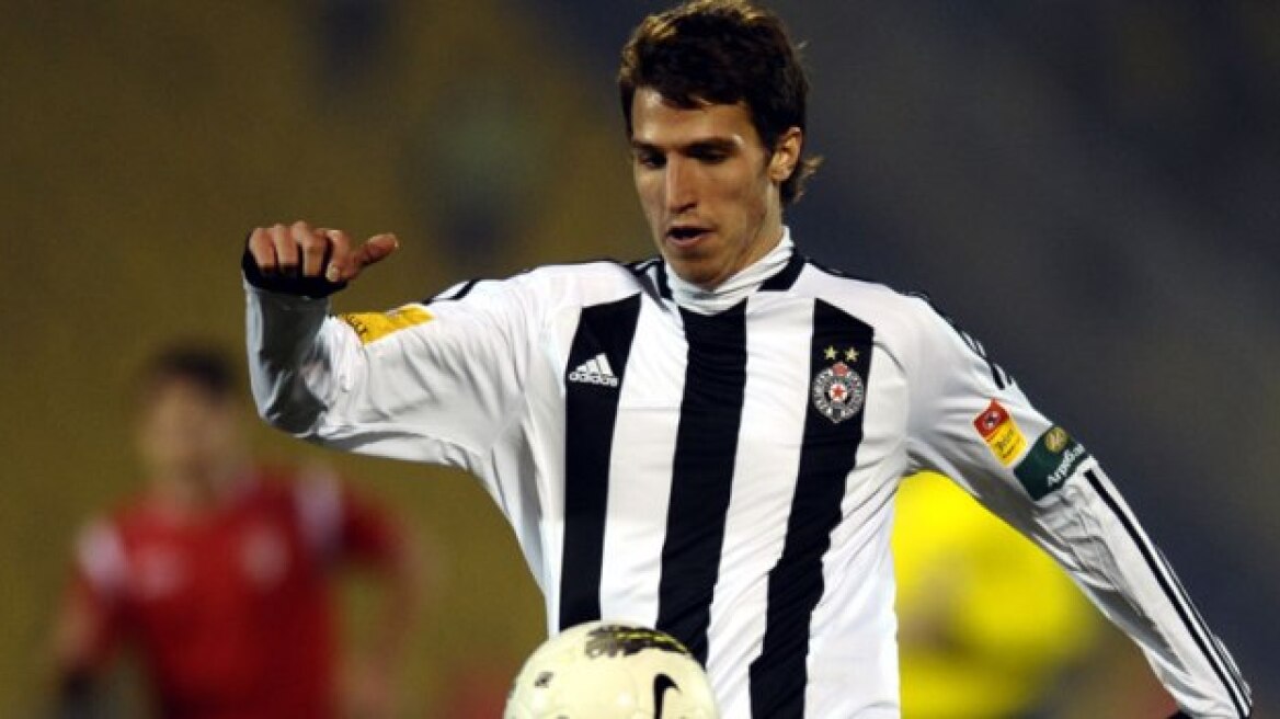 «Ερυθρόλευκος» ο Σκέποβιτς