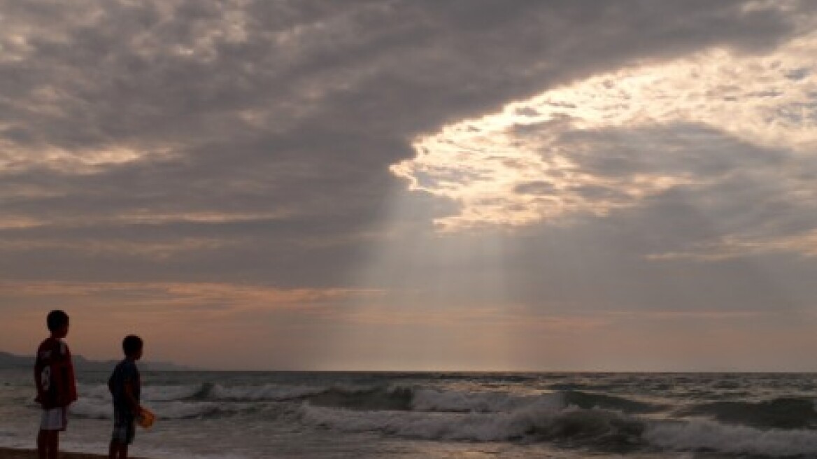 Βροχερός σήμερα ο καιρός 