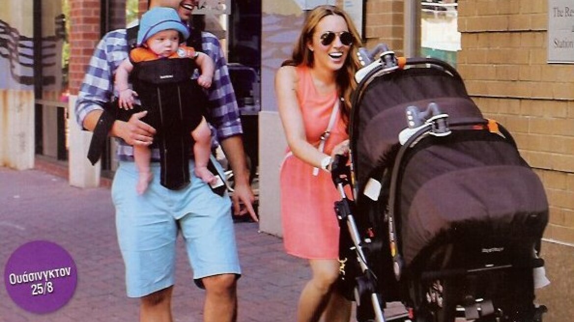 Η Καλομοίρα θα βαφτίσει τα δίδυμα στην Ελλάδα