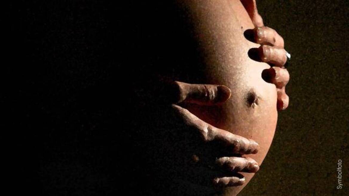  Πρώτη γέννα από άντρα στην Ευρώπη!