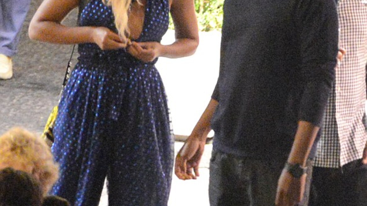Το στήθος της Beyonce… «ξεχείλισε»!