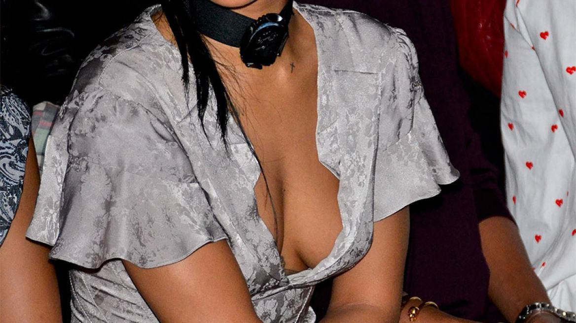 Rihanna: Με ζαρτιέρες στην εβδομάδα μόδας της Νέας Υόρκης