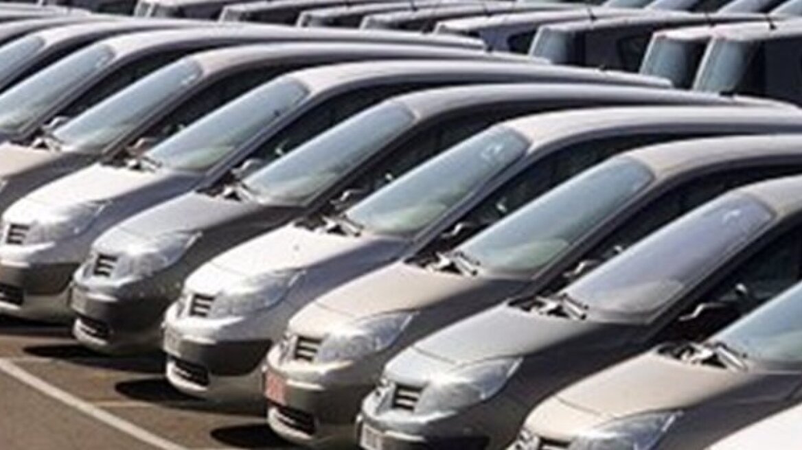 ΕΛΣΤΑΤ: Αύξηση 22% στον τζίρο των εμπόρων αυτοκινήτων το β' τρίμηνο