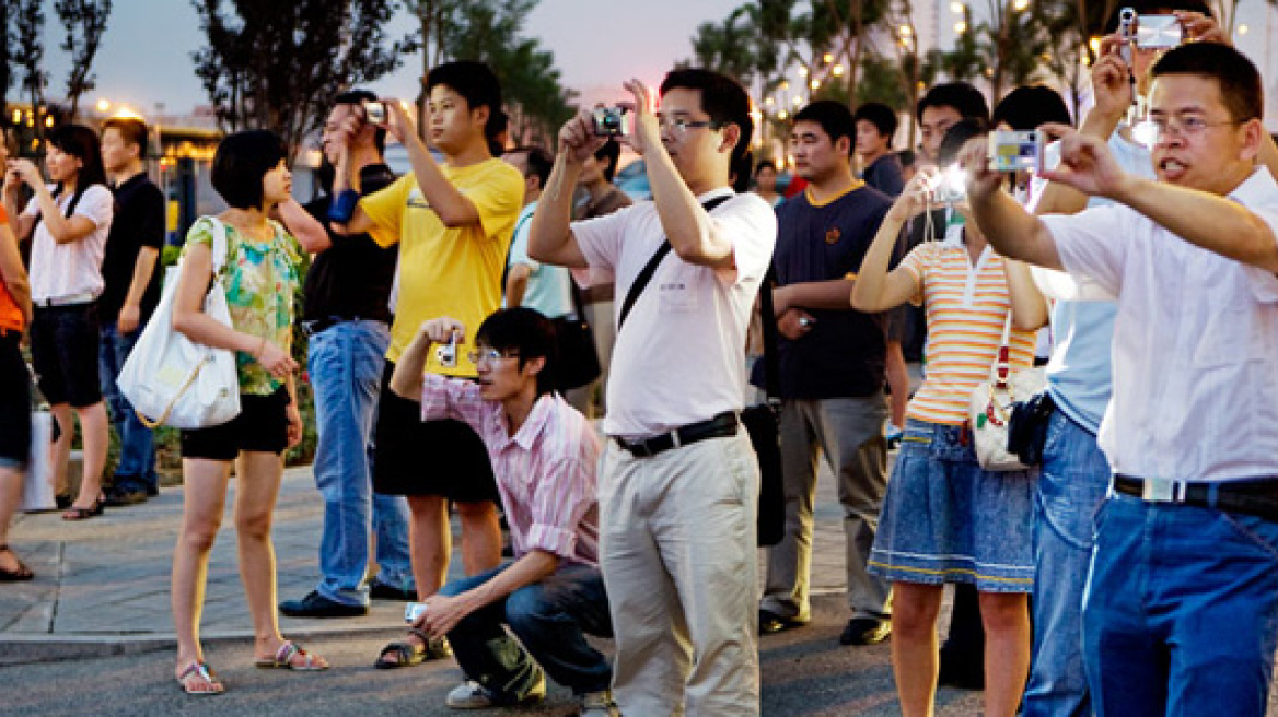 Οι Κινέζοι τουρίστες ξόδεψαν το 2013 πάνω από 100 εκατ. δολάρια!