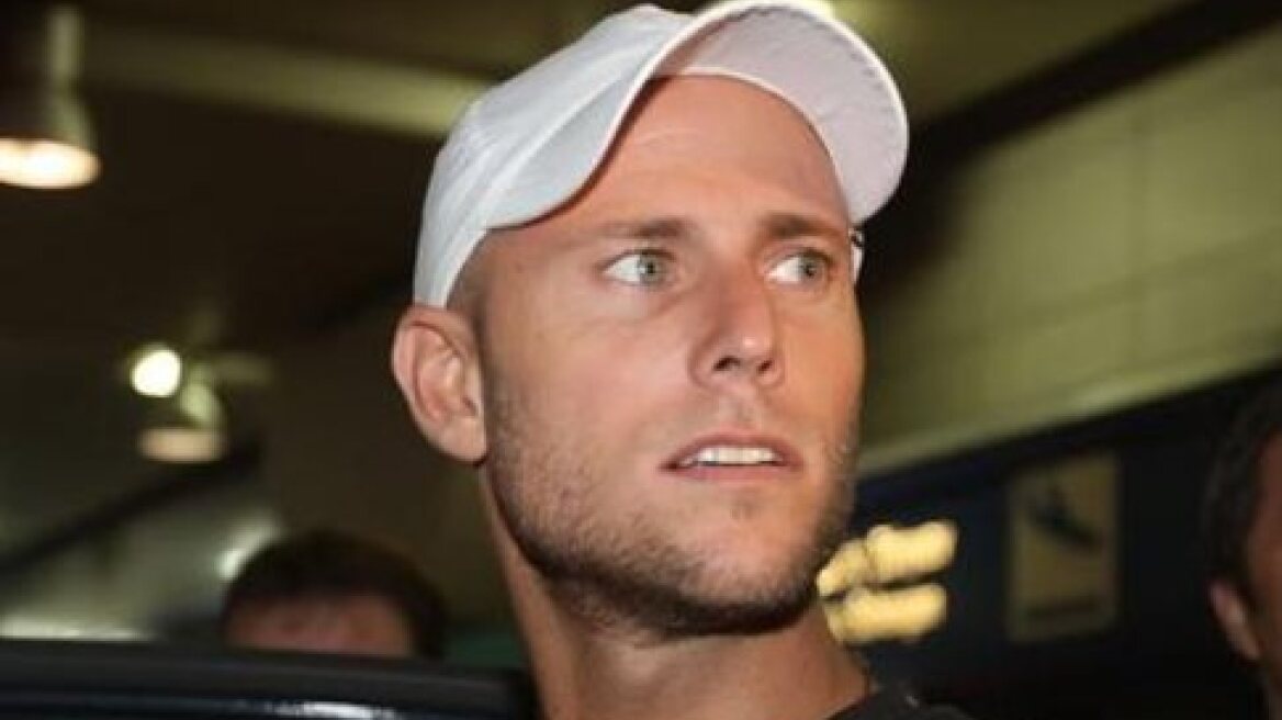 Στην Αθήνα ο Φιγκερόα για να υπογράψει στον Παναθηναϊκό