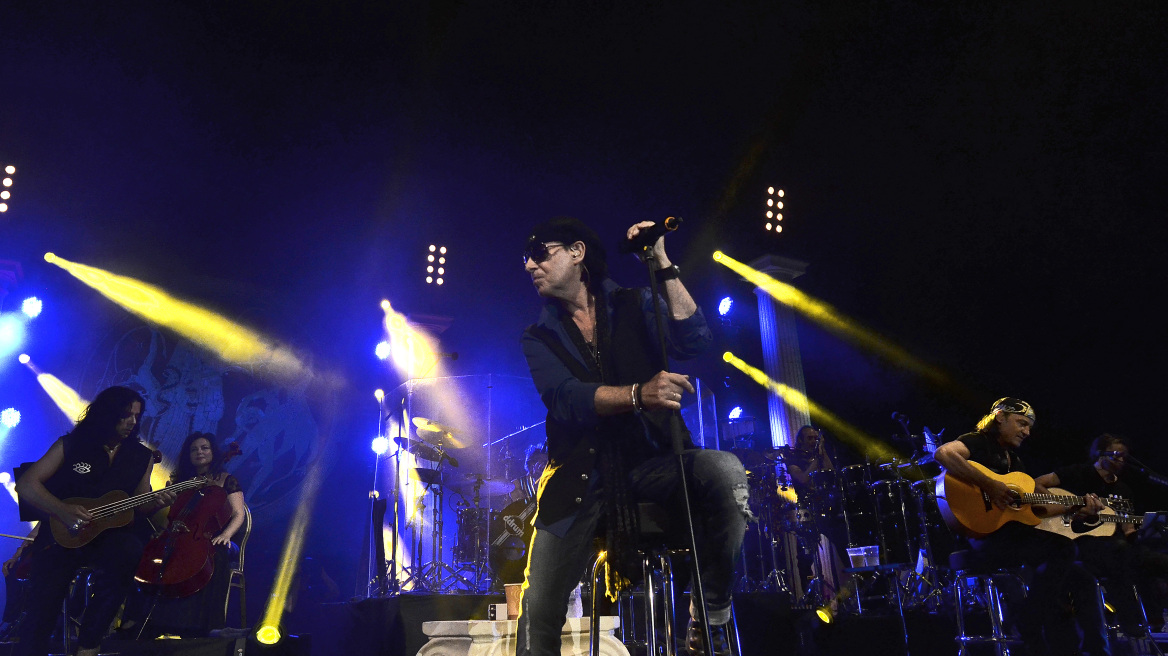 Οι Scorpions συγκίνησαν με την εμφάνισή τους στον Λυκαβηττό