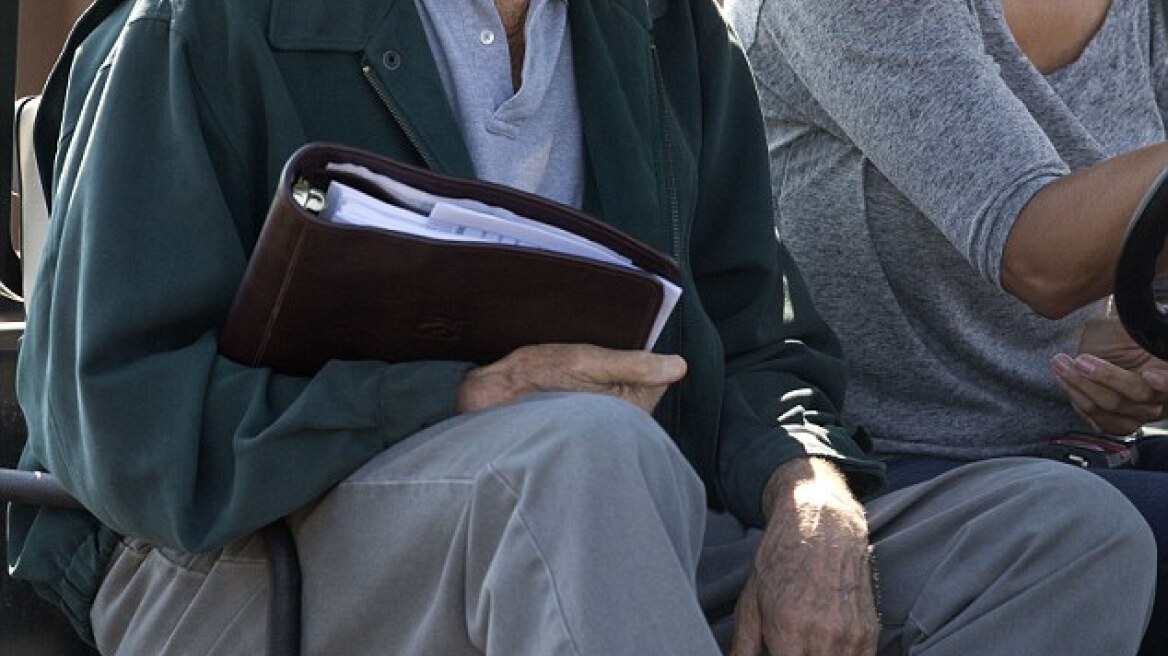 Clint Eastwood: Πρώτη εμφάνιση χωρίς τη βέρα του