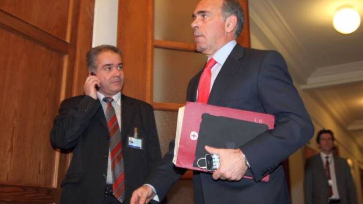 Οι Πρυτάνεις βλέπουν Αρβανιτόπουλο 