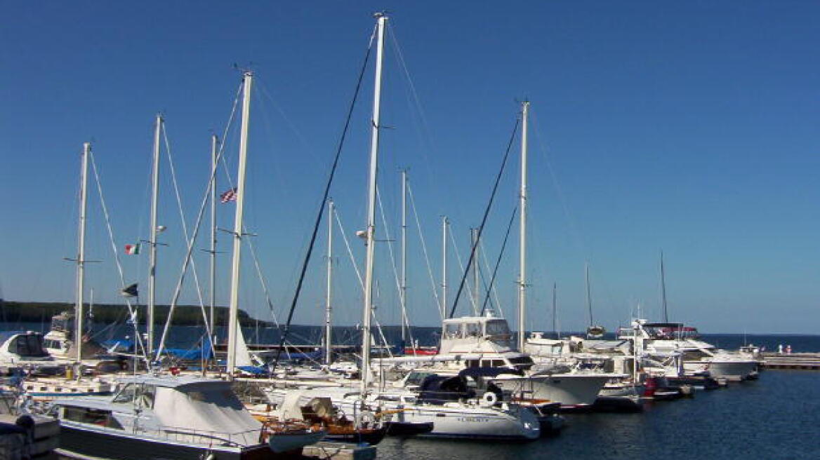 Έντεκα «μνηστήρες» για μαρίνες σε Χίο και Πύλο