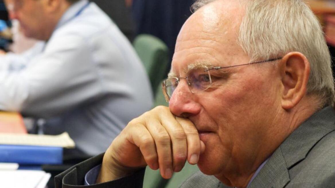 Σόιμπλε: Εντός πλαισίου το ελληνικό πρόγραμμα 