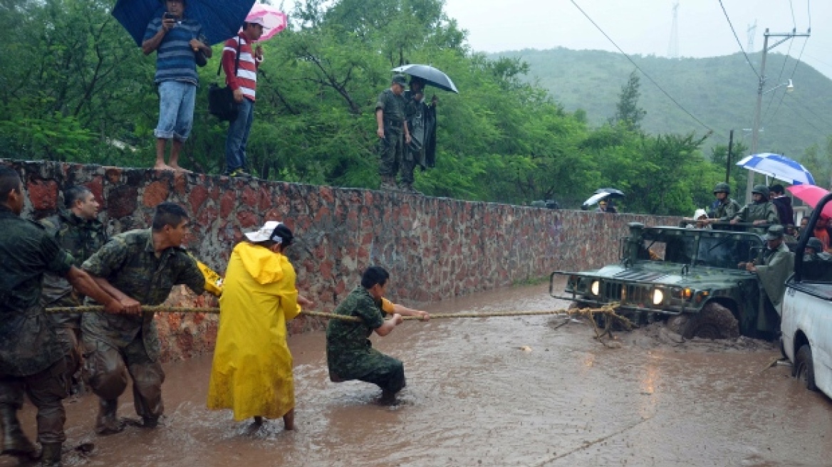 Μεξικό: Τουλάχιστον 55 νεκροί από τις πλημμύρες