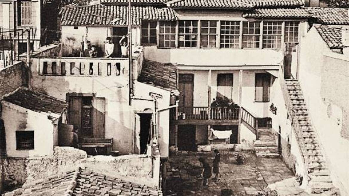 Πωλείται το σπίτι του «Αντωνάκη»!