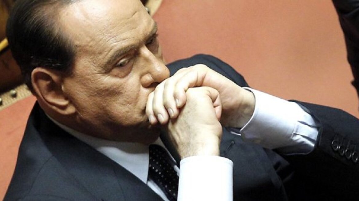 Ενα βήμα πιο κοντά στην αποπομπή ο Μπερλουσκόνι