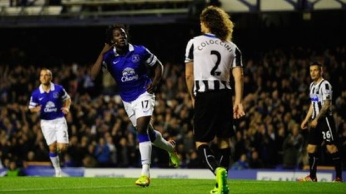 Η Έβερτον «καθάρισε» από το ημίχρονο τη Νιούκαστλ 