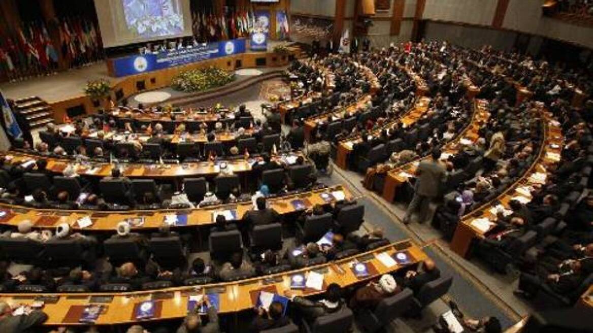 ΟΗΕ: Συνολικά 17 χώρες άνοιξαν τα σύνορά τους για τους Σύρους πρόσφυγες
