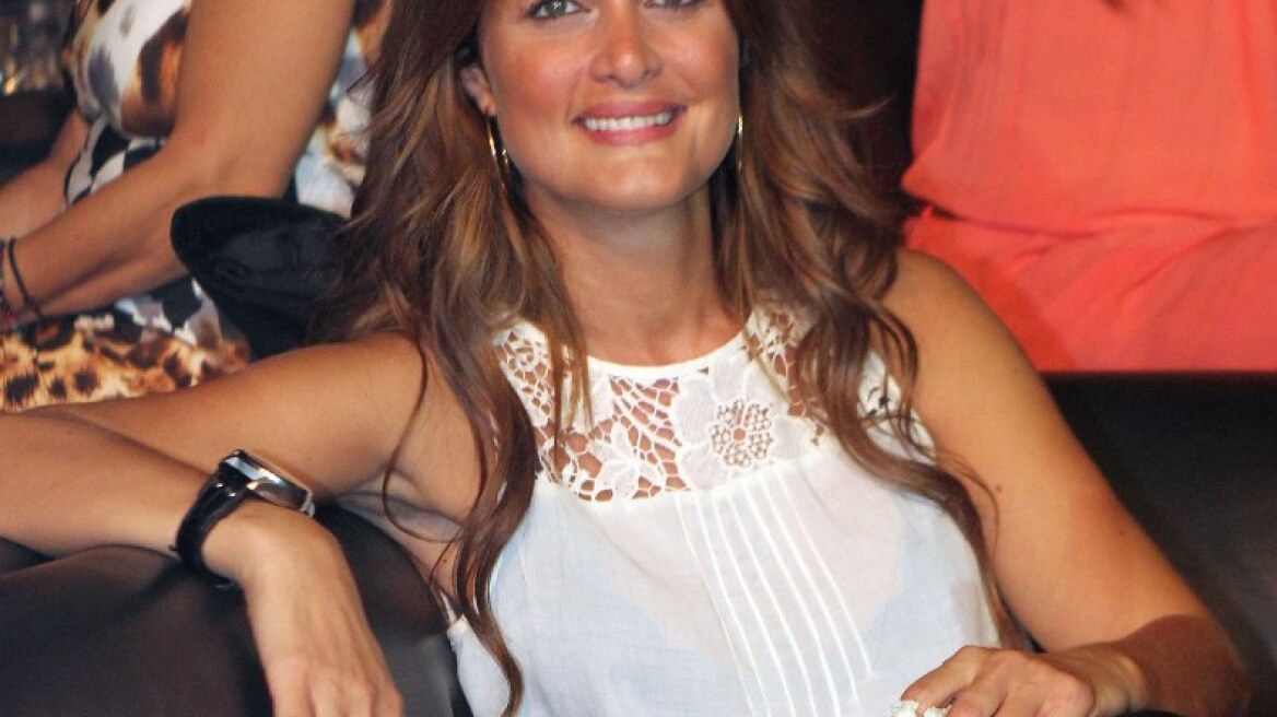 Ακούστε το νέο τραγούδι της Νατάσας Θεοδωρίδου