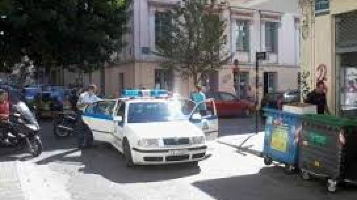 Πάτρα: Απήγαγε ομοεθνή του, ασέλγησε πάνω της και τη λήστεψε!