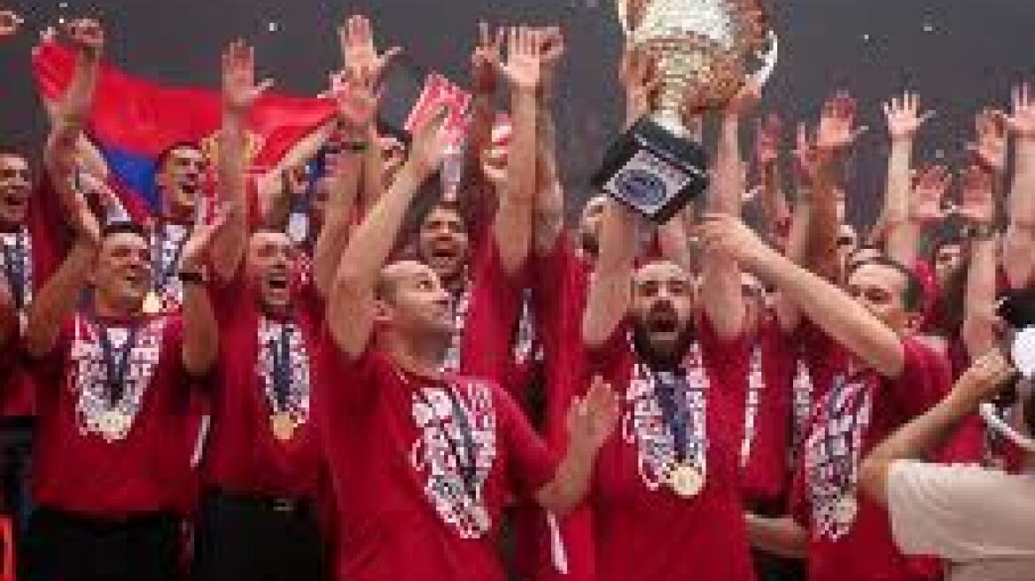 Ενα βήμα από την Παγκόσμια "κούπα" ο Ολυμπιακός