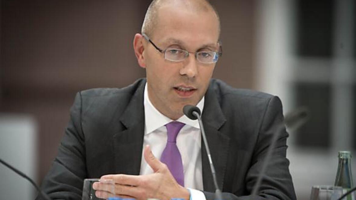 Άσμουσεν: Βλέπει και νέο πακέτο βοήθειας για την Ελλάδα