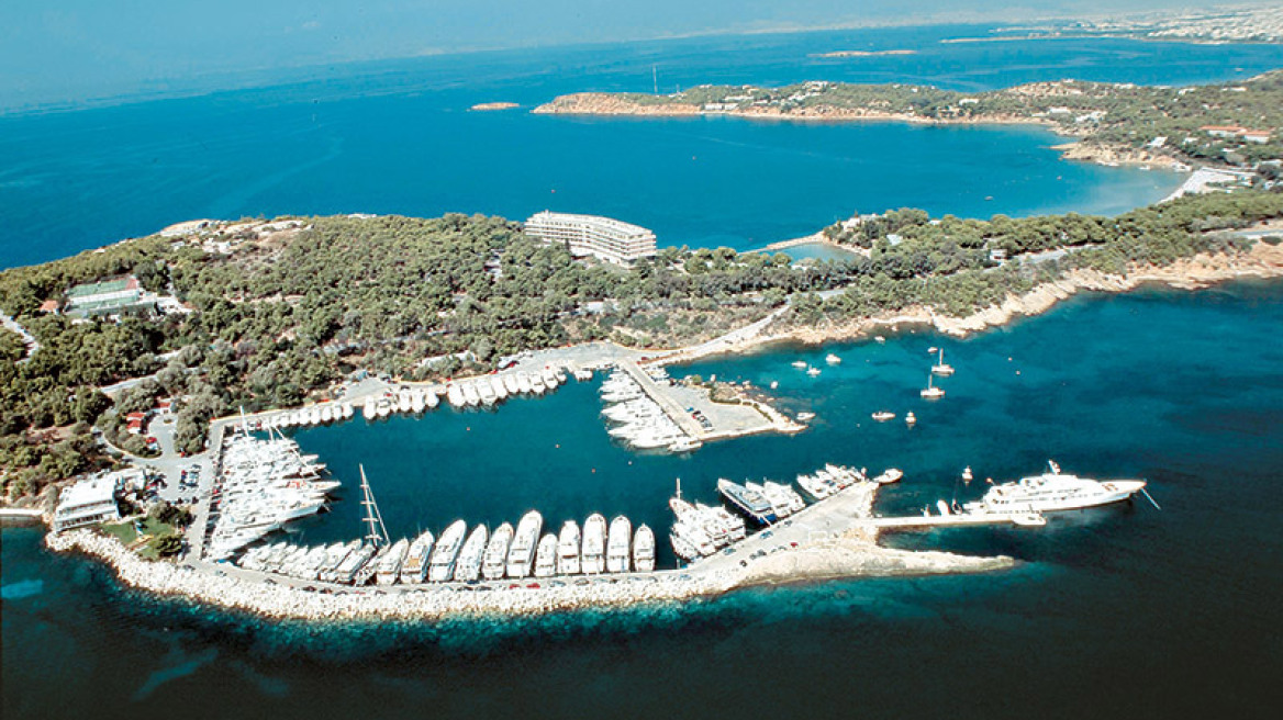 Οι μνηστήρες της αθηναϊκής Ριβιέρας