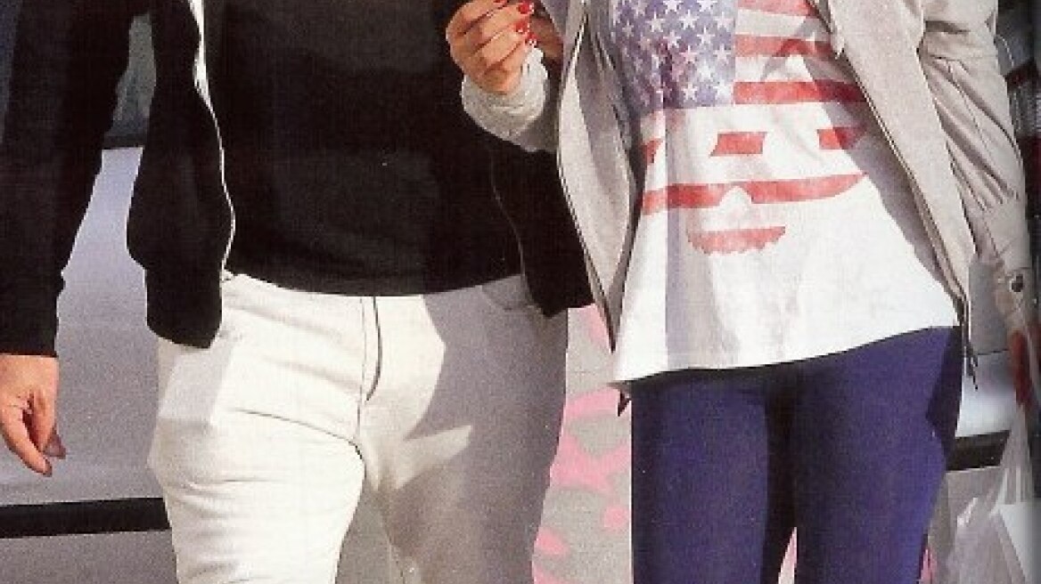 Παπαρίζου - Καψάλης: «Παντρεμένοι» χωρίς τη… βέρα στο δεξί