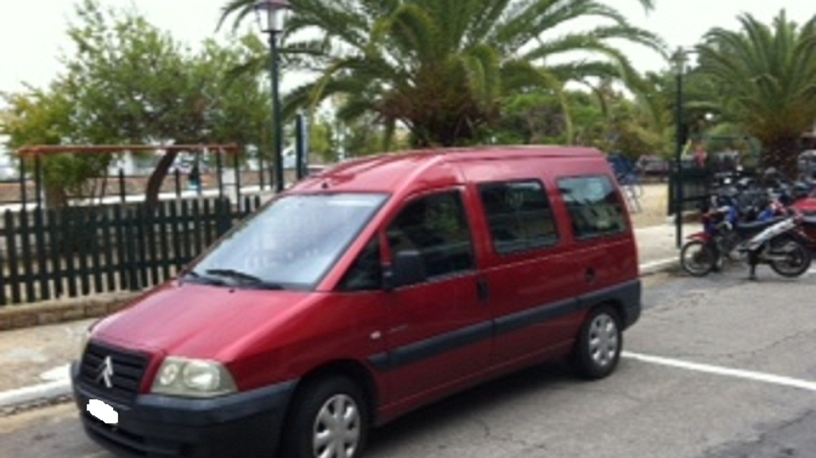 Συνελήφθη διακινητής λαθρομεταναστών στην Κέρκυρα