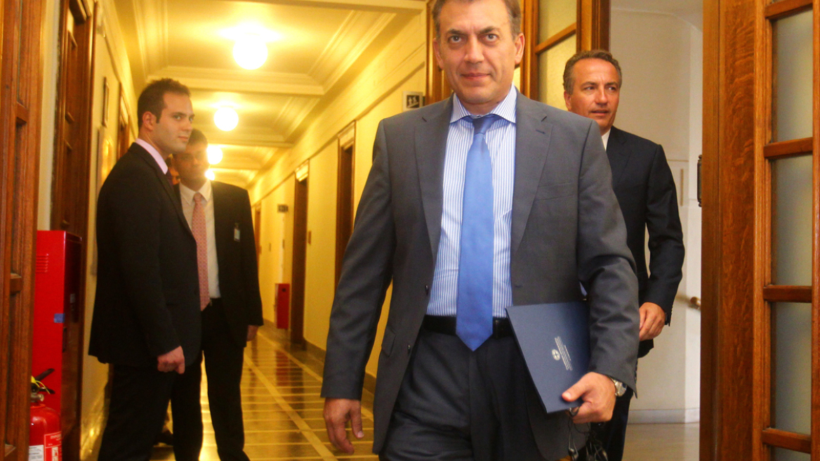 Βρούτσης: Κανένα πρόβλημα με τις συντάξεις και το 2014