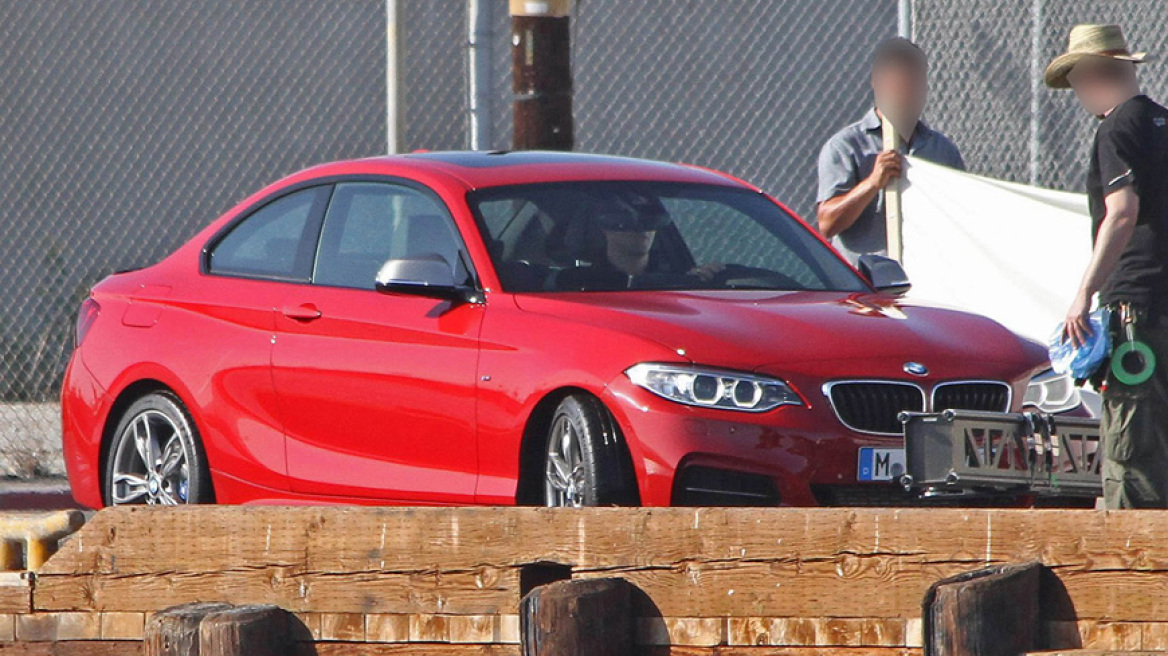 Με 326 ίππους η BMW M235i