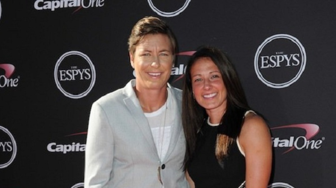 Συμπαίκτριες παντρεύτηκαν! Μεταξύ τους…