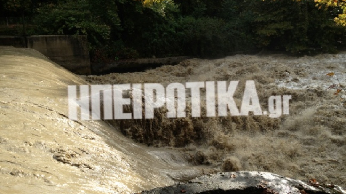 Ισχυρές βροχοπτώσεις έπληξαν τα Γιάννενα