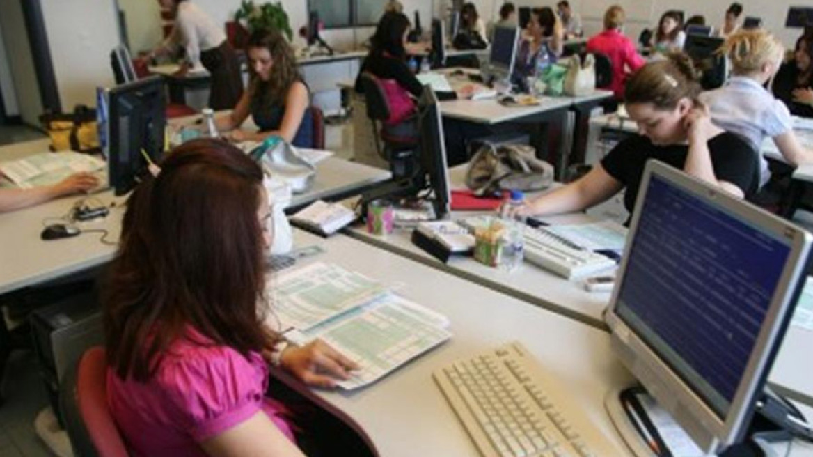 Όσοι φύγουν από ΕΑΣ-ΕΛΒΟ θα προσμετρηθούν στο στόχο των απολύσεων 