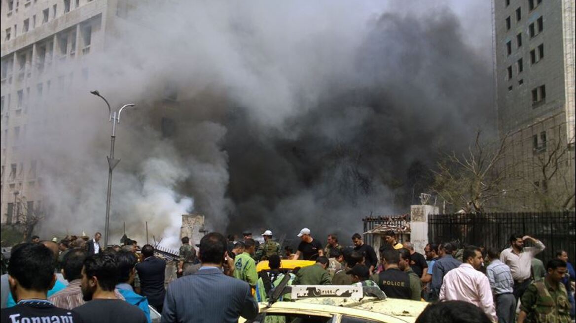 Συρία: Τουλάχιστον 16 νεκροί από έκρηξη σε προάστιο της Δαμασκού