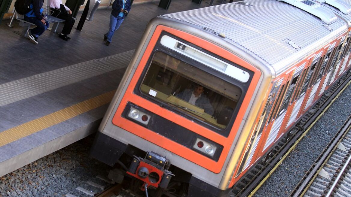 Συνελήφθησαν πέντε ανήλικοι Ρομά για ληστείες στον ΗΣΑΠ