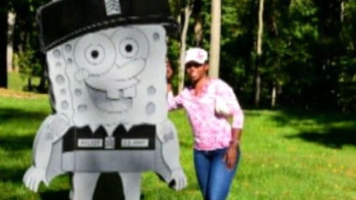 Ο Μπομπ Σφουγγαράκης... «αναστάτωσε» νεκροταφείο στις ΗΠΑ 