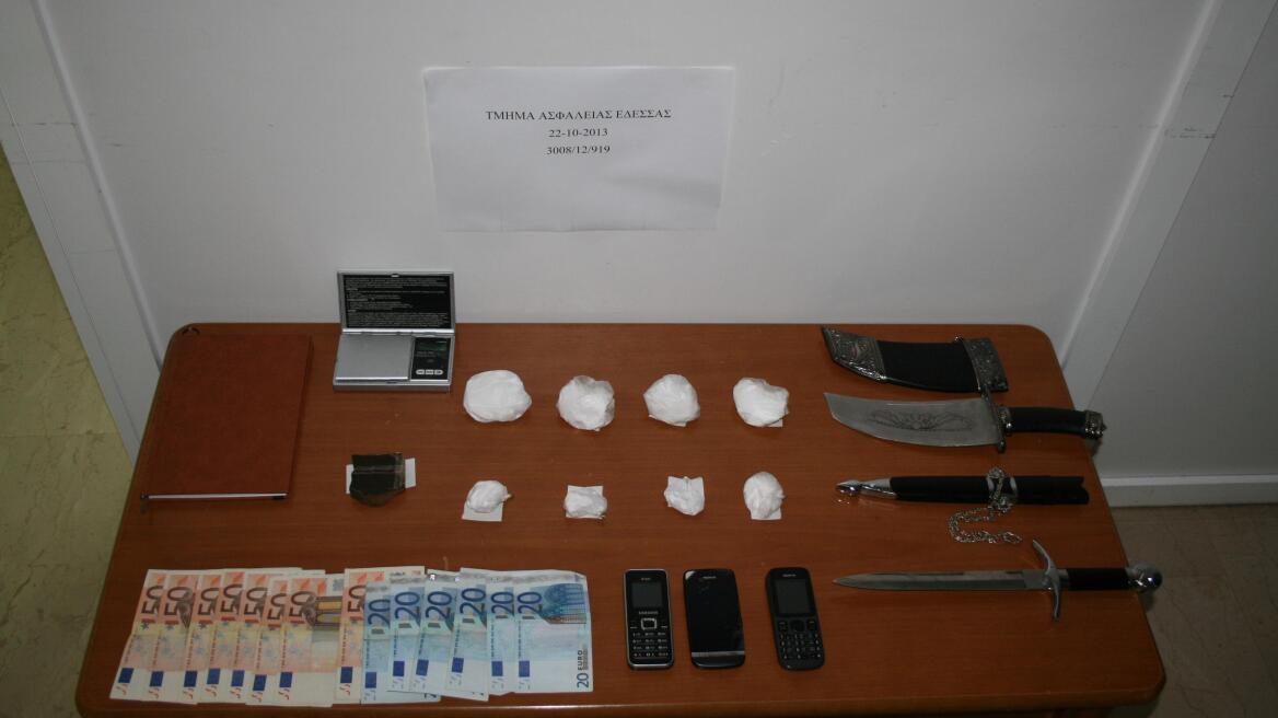 Θεσσαλονίκη: Δύο συλλήψεις Αλβανών για κατοχή και διακίνηση ναρκωτικών