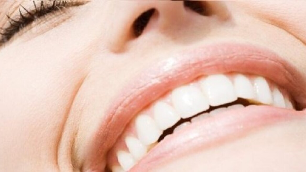 Έχει και το στόμα... δακτυλικά αποτυπώματα