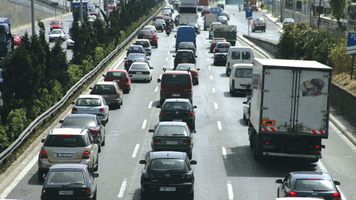 Μποτιλιάρισμα χιλιομέτρων στον Κηφισό